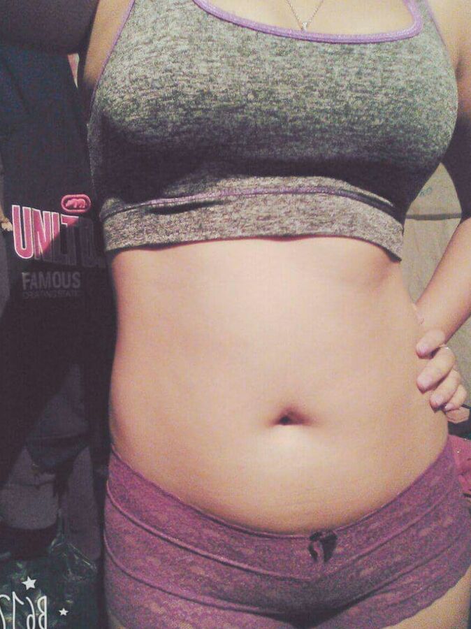 Joven tetona