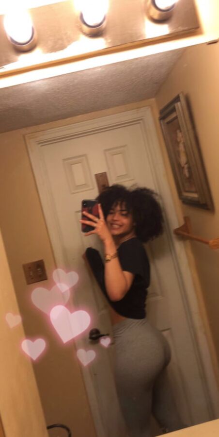 Lil Hoe Bitch