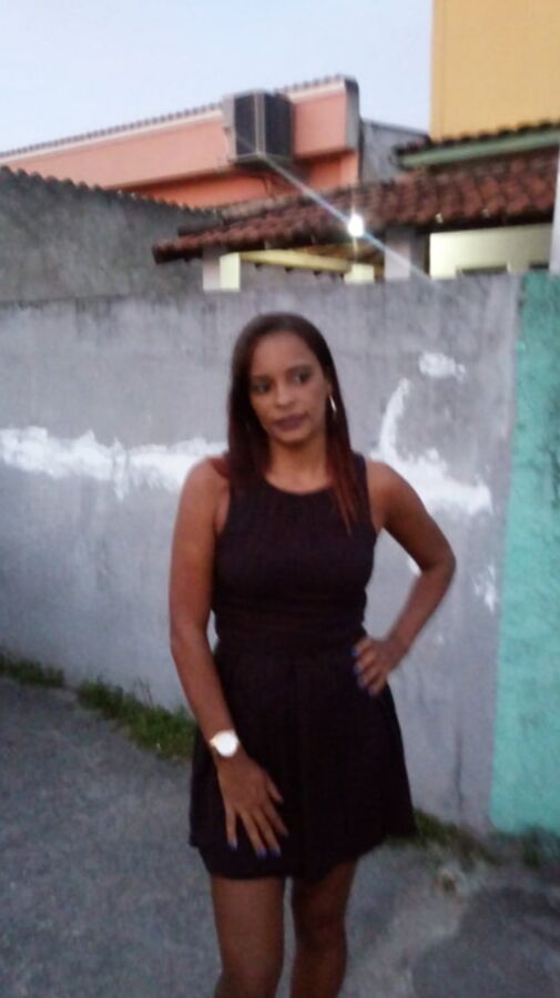 MILF Gloria