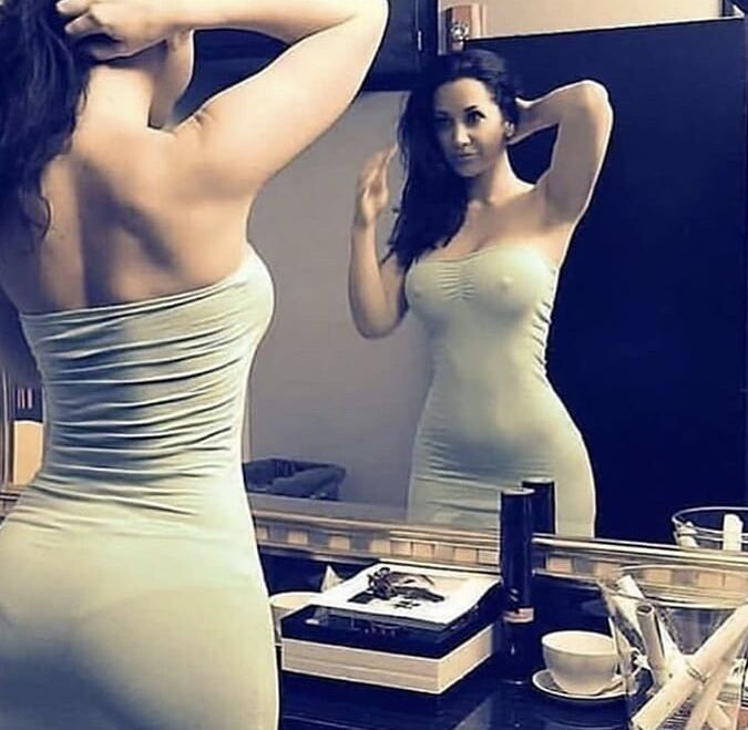 Nipples seethrough