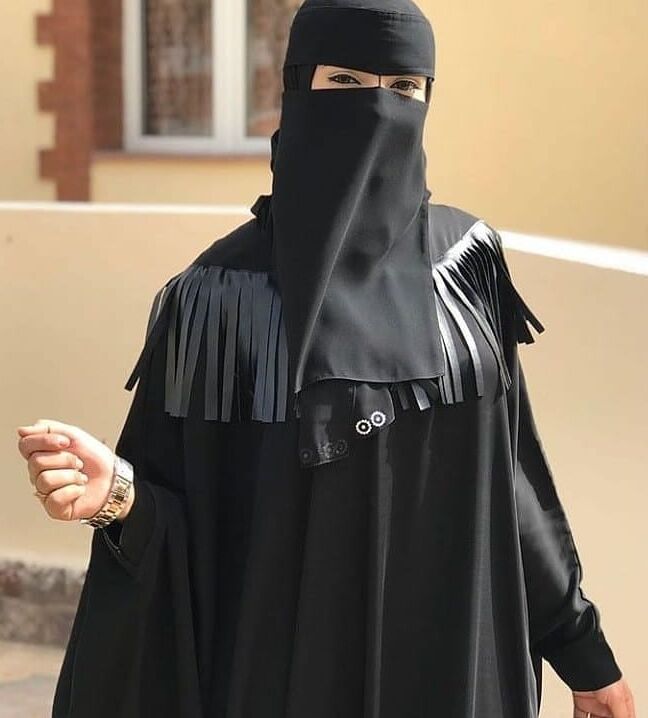Hot niqab