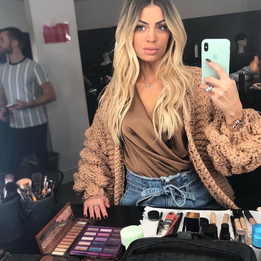 Melanie Da Cruz - Salope affame