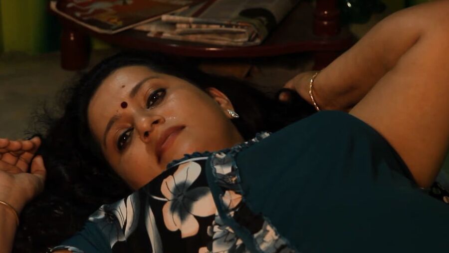 Assai mutham tharuvaya