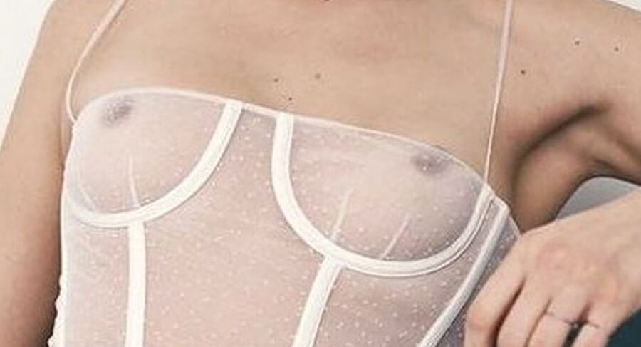 Bella Hadid seethrough jan