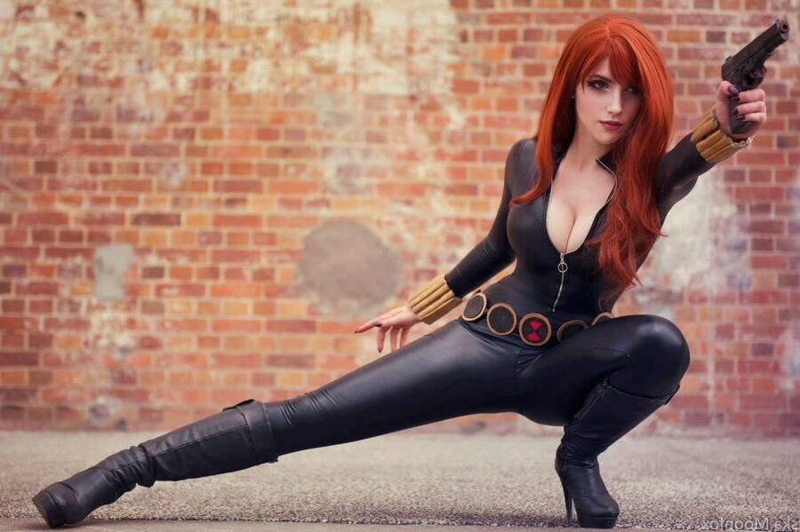 Black Widow&;s Pony Training