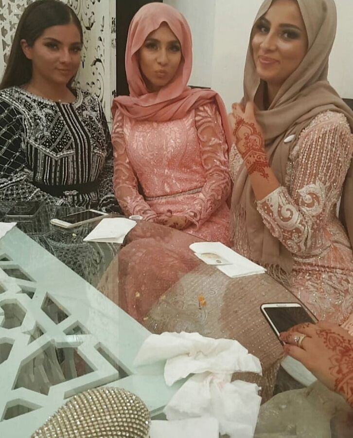 Desperate Singel Arab Moms who want the BBC