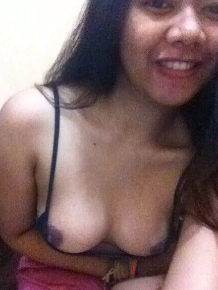 tania-putri-larasati