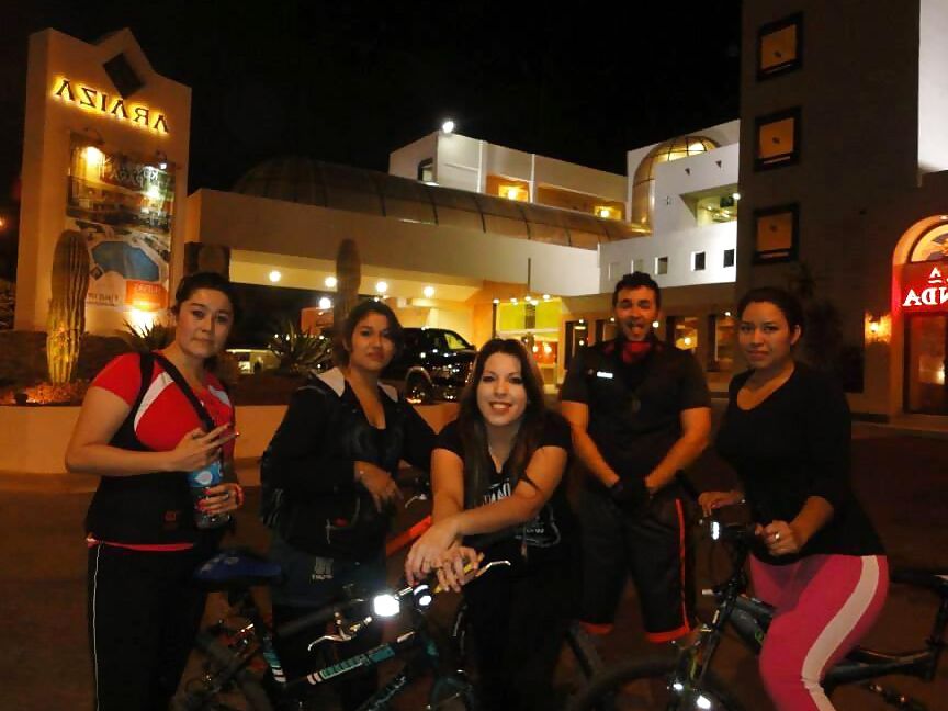 Morena latina chichona