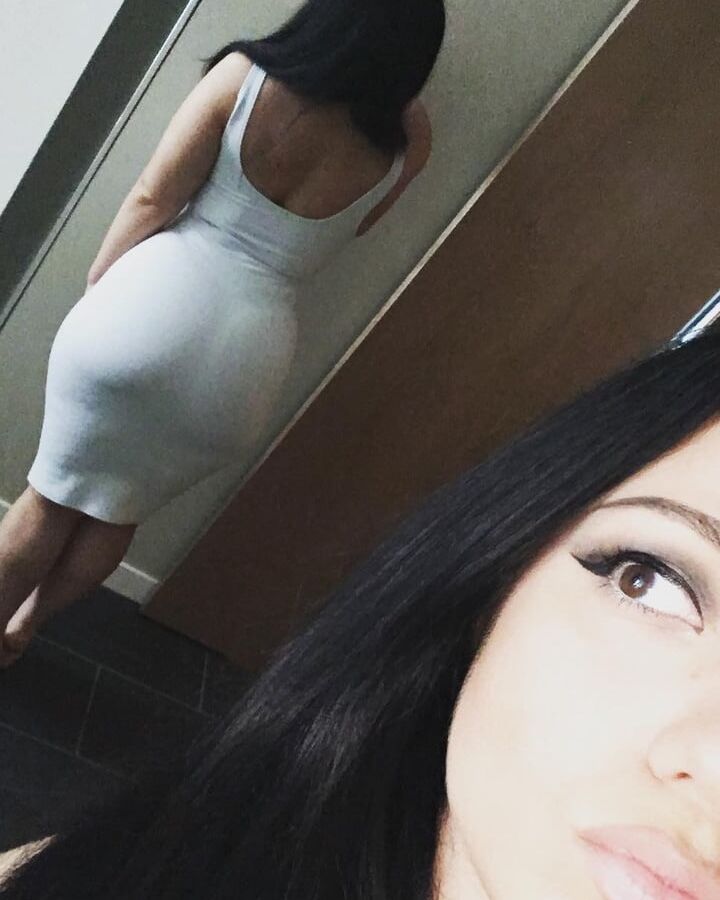 Anjadeee (none nude)