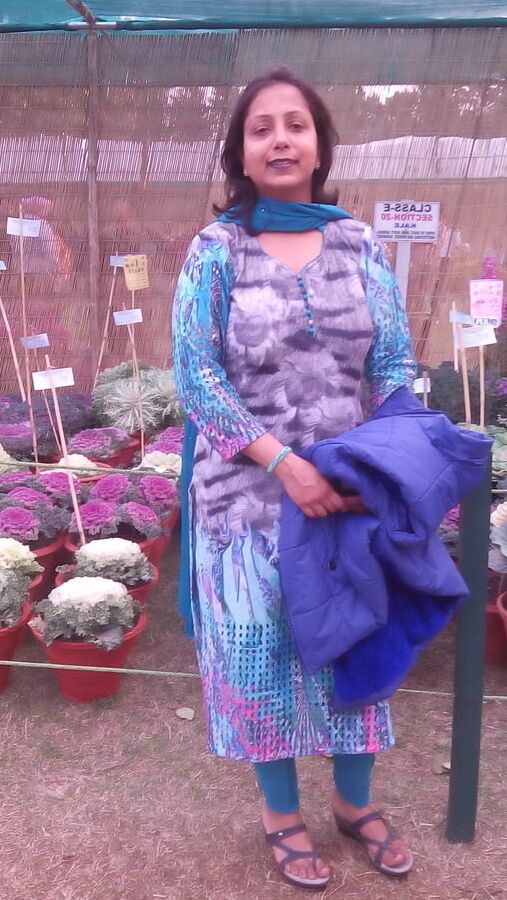 SHWETA I WHORE FROM SRI LANKA