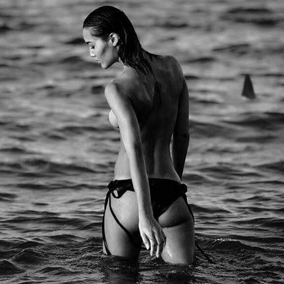 Private life of Julyana R (Florida)
