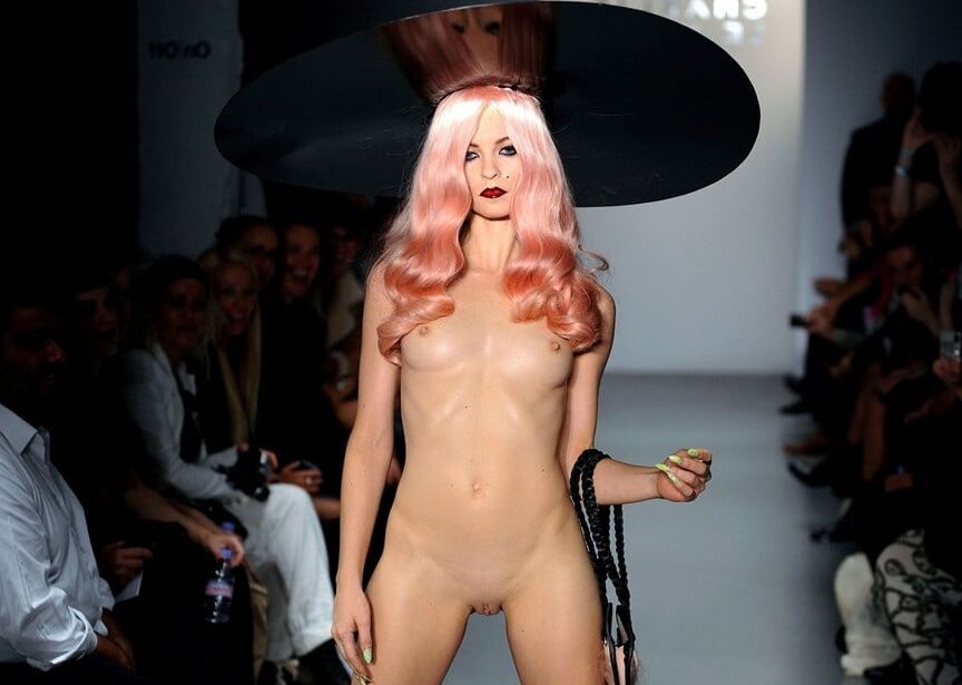 Wank Bank Pic Dump - Tits Out on the Catwalk