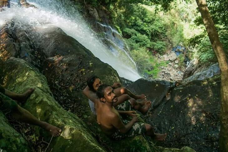 whats app set ( lankan group sex )
