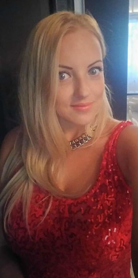 EMA Young mom sexy