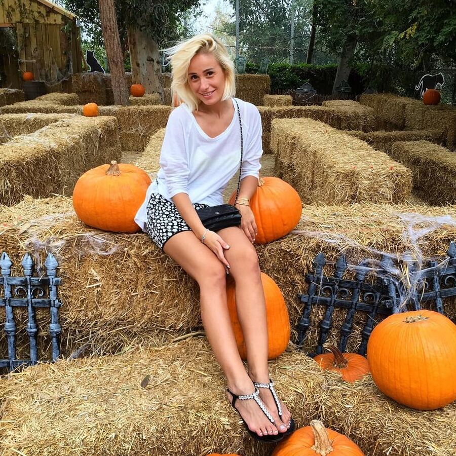 Sexy turkish Begum