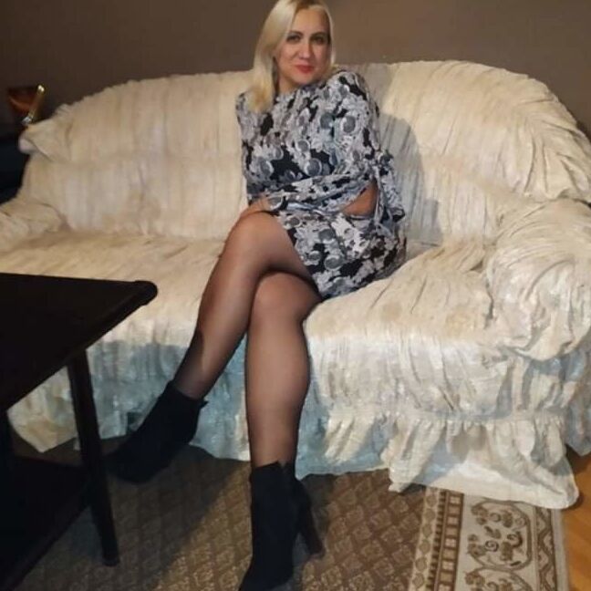 clothed mature blondes