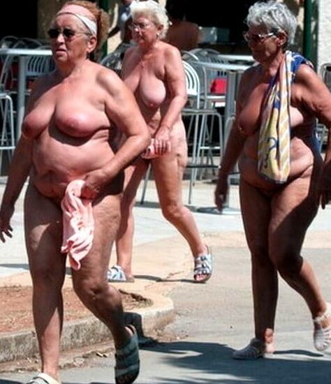 BBW matures and grannies at the beach
