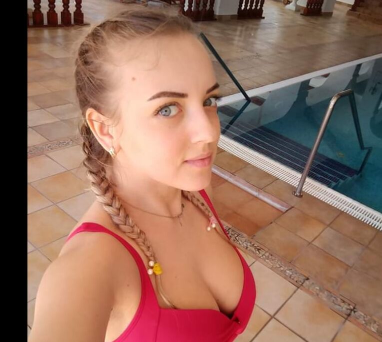 EMA Young mom sexy