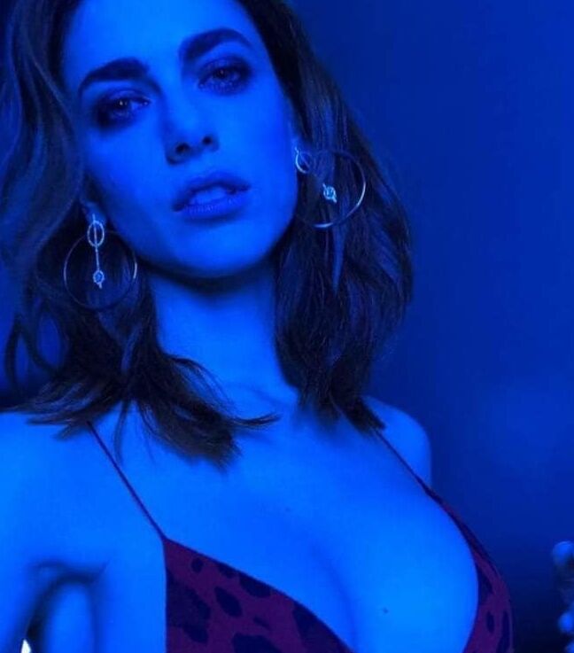 Miriam Leone