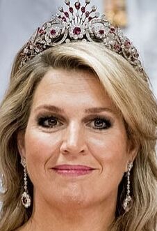 GROSSE DINDE REINE MAXIMA DES PAYS BAS
