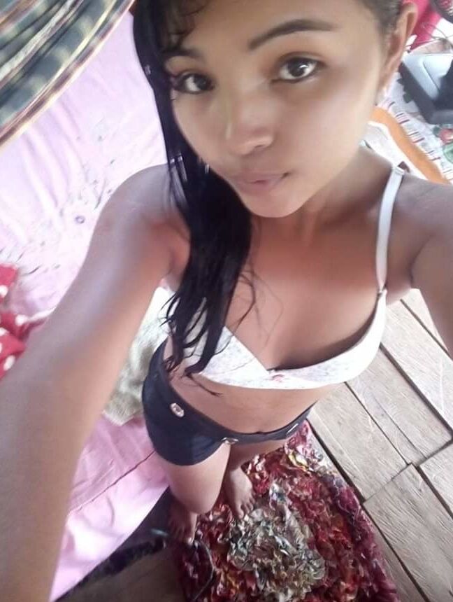 Nanda vadia