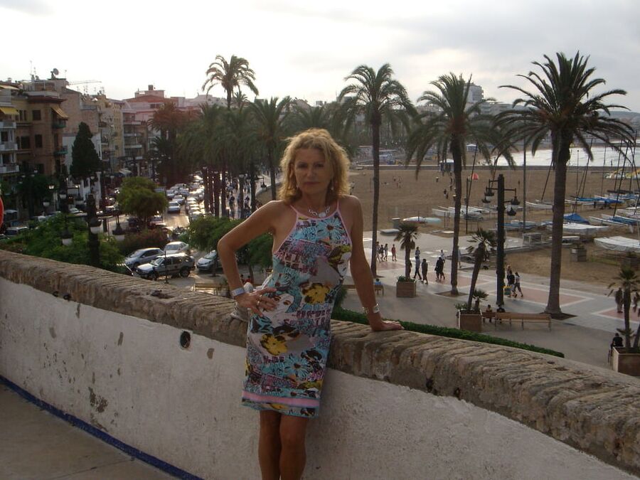 youir MOM MILF nude with face at xHamster.com
