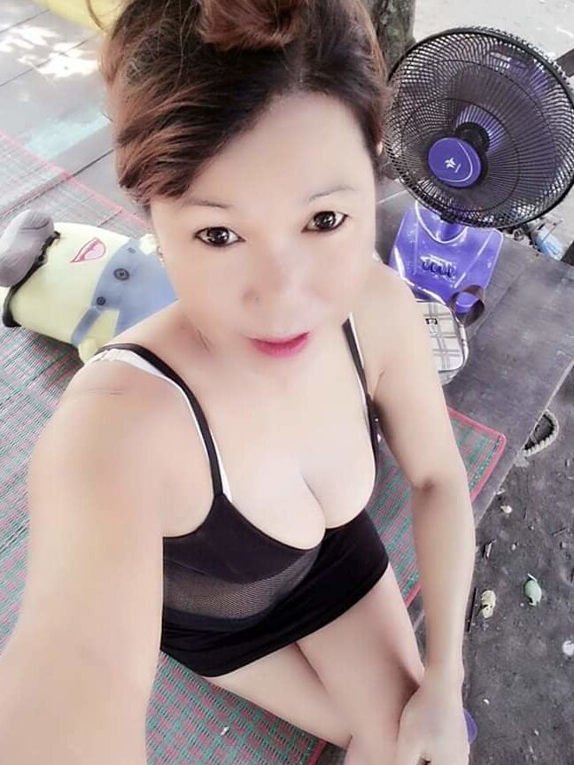 Puki ibu pelacur