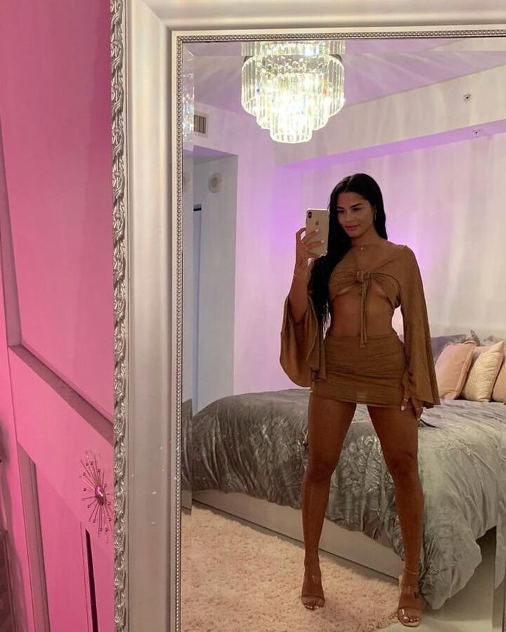 Katya Elise (none nude)