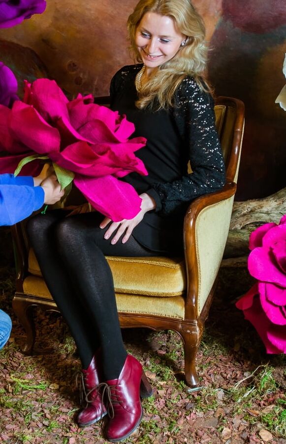 Tidy Russian Wives in Pantyhose