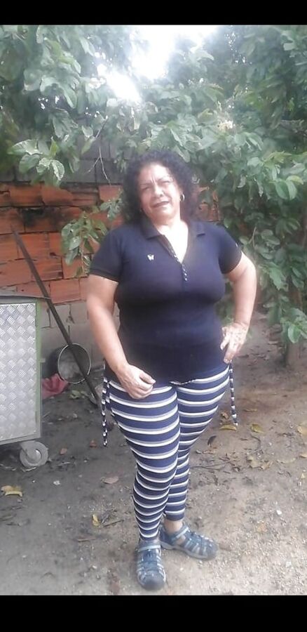 Margarita mi esposa Nalgona Calderona