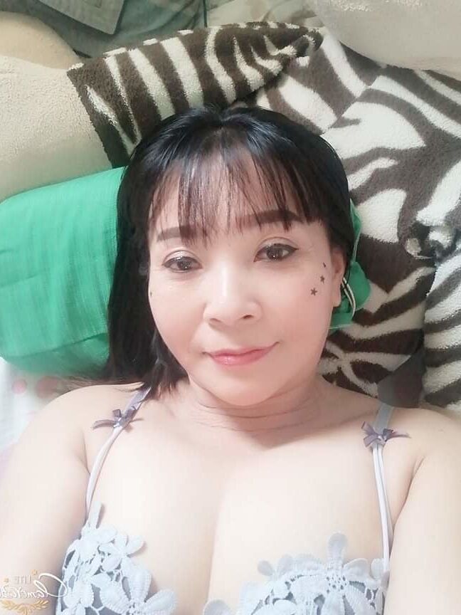 Big boobs whores