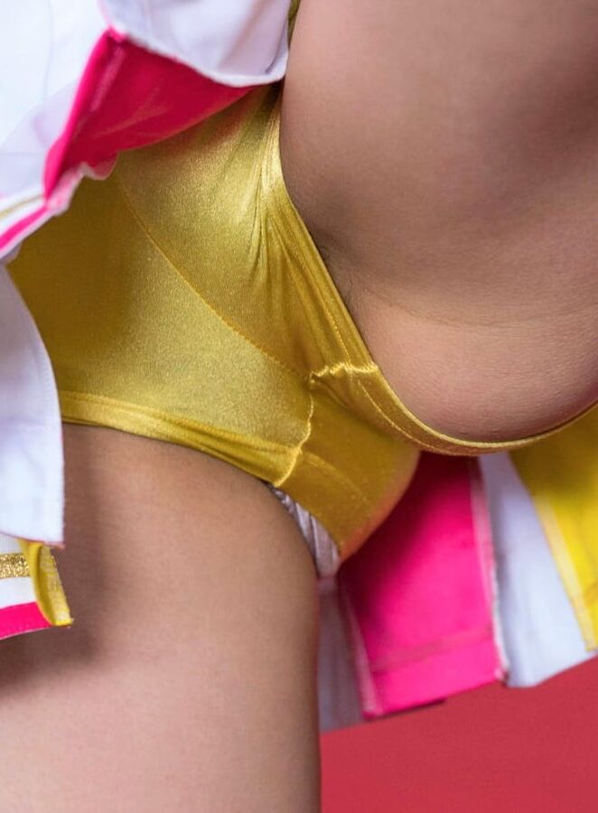 Voyeur: Those sexy sporty Asians....