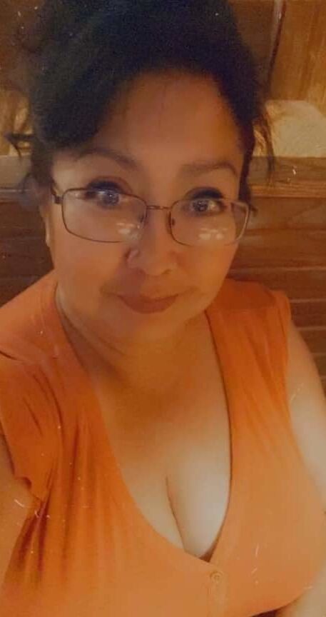 Horny mom Virginia Haines big tits Facebook Whore comment