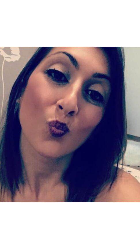 Une MILF Turque (A Turkish MILF)