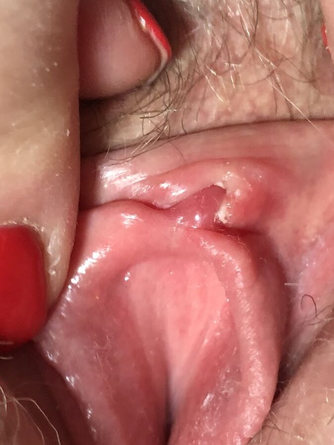 My wife&;s spread pussy