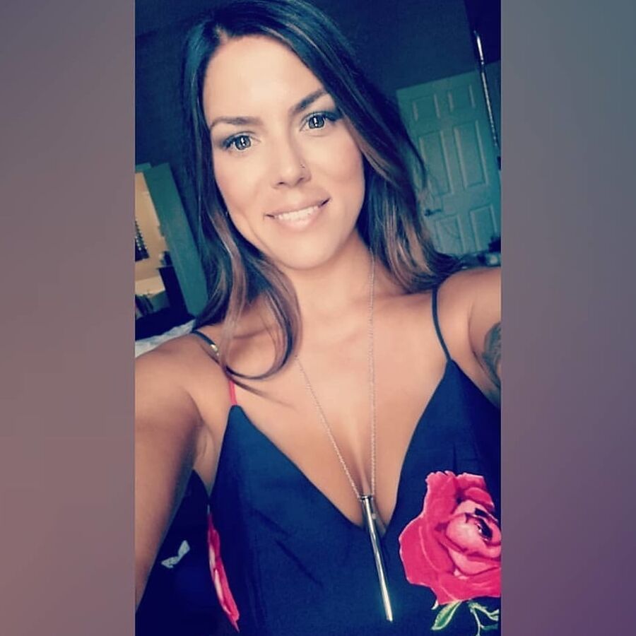 Ko je ova MILF?