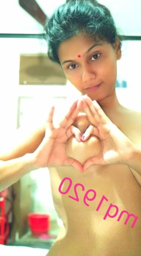 Voluptuous Indian wife