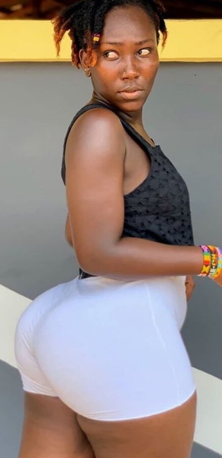 Slim sexy big booty thick bbw pear Choqolate