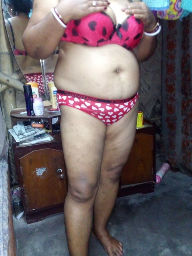 Bengali Boudi