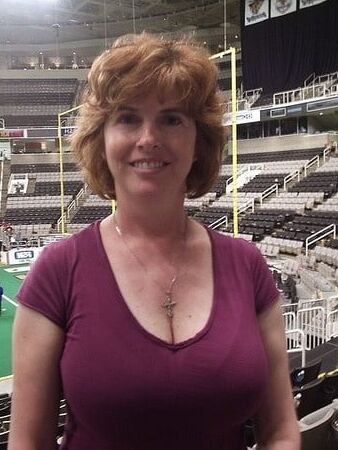 Clothed Mature - Big Boobs