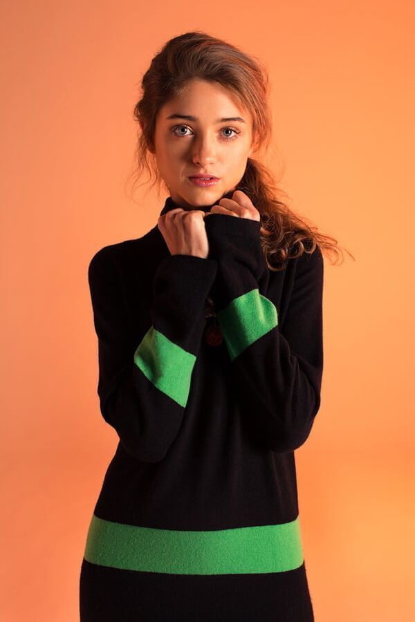 Celebrity Hot - Natalia Dyer