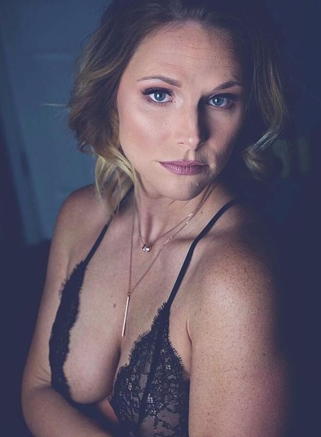 MILF Boudoir