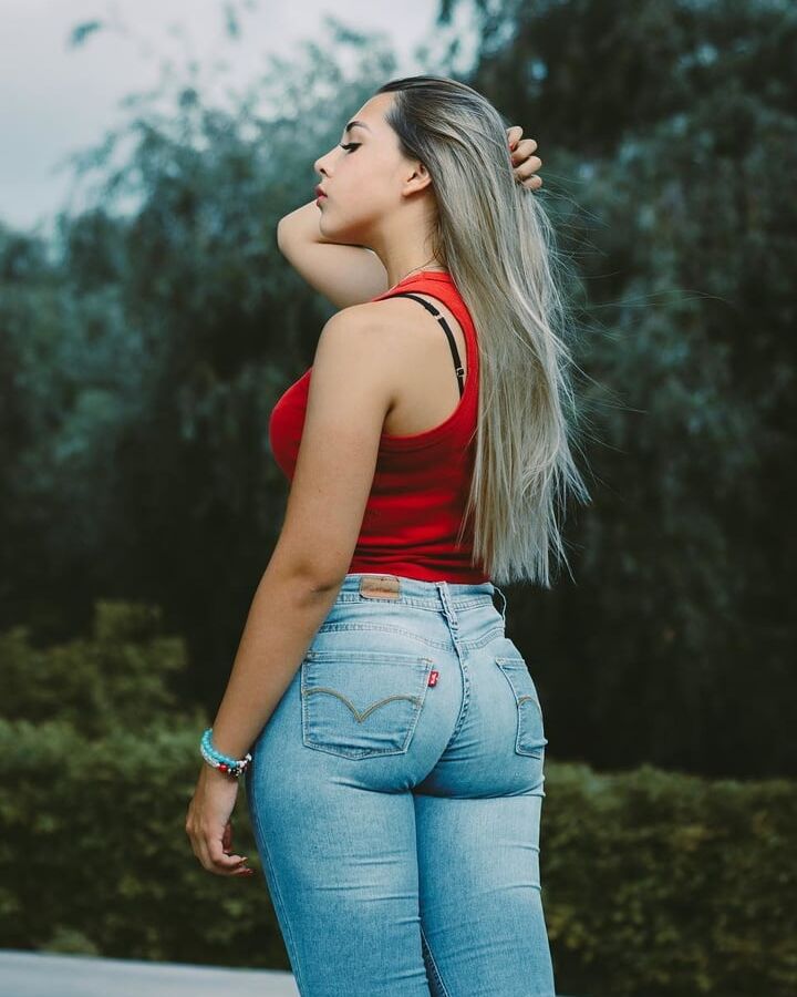 On Instagram- pauliinarutii