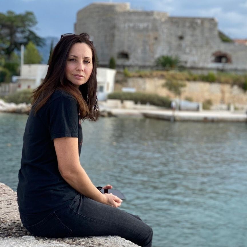 Anne-Laure Jarnet (French web serie actress)