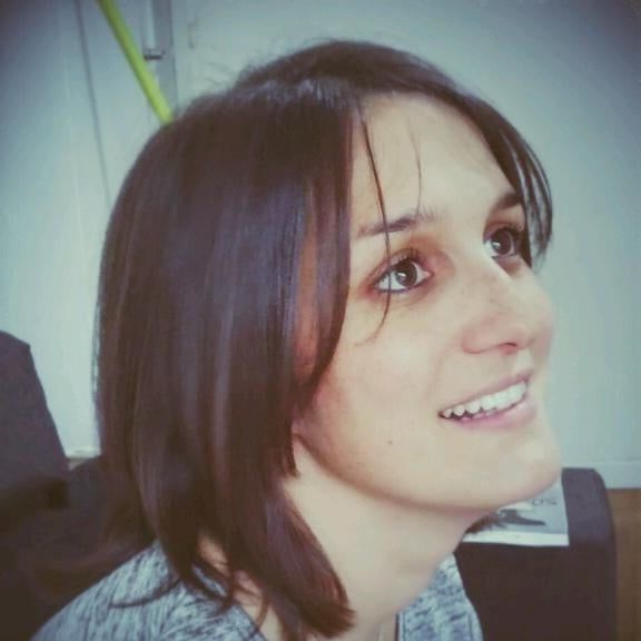 Delphine pute a pines pour dedi montage tribute fake