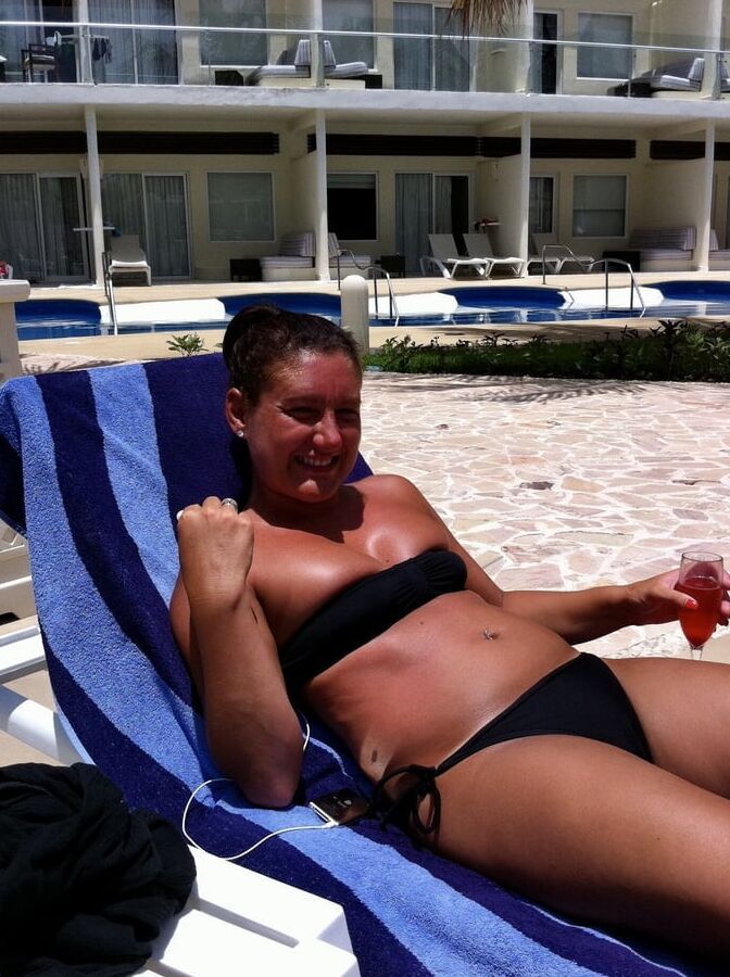 MILF Wives - Bikinis -