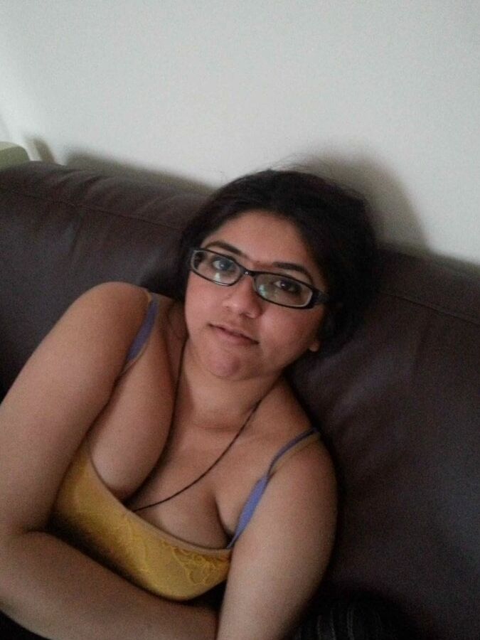 Indian Gujju Wife