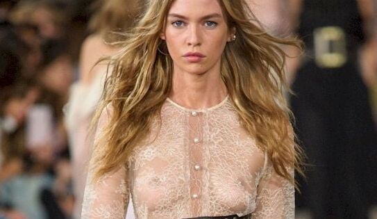 Wank Bank Pic Dump - Tits Out on the Catwalk