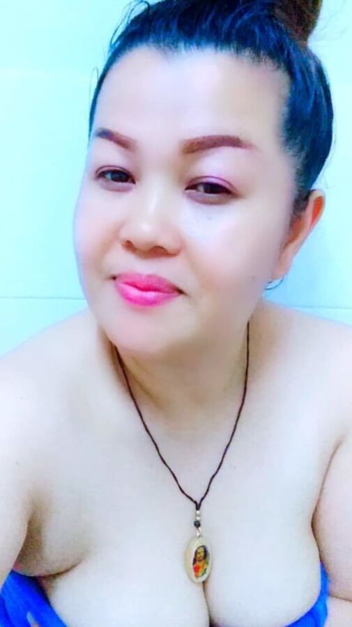Sexy thai mother
