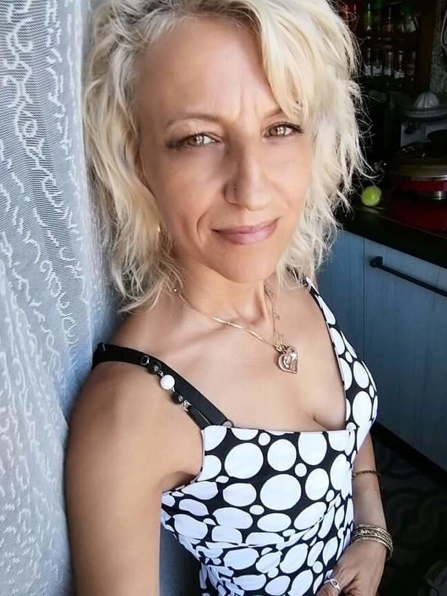 hot blonde mature